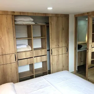https://hermoso-y-comodo-aptomedellin.colombiamedellinhotels.com