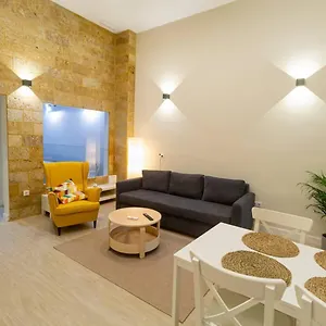 https://simplyhosted-casa-candelaria.es-andalucia.com